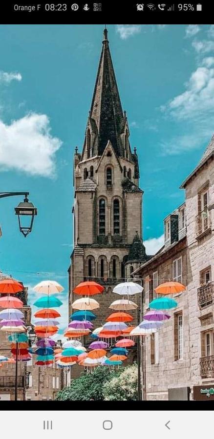 Chambre climatisée au cœur de brive avec téléviseur connecté wifi Netflix Esterno foto