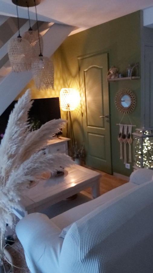 Chambre climatisée au cœur de brive avec téléviseur connecté wifi Netflix Esterno foto